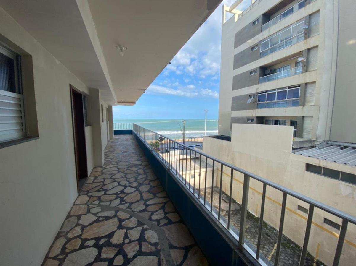 Apartamento Vista Mar - 2 quartos - Praia do Morro - prédio frente Mar - elevador - atravessou a avenida, já está na praia - com garagem - internet Guarapari Exterior foto